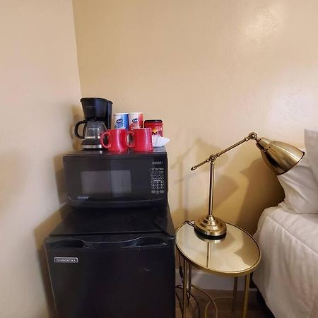 Centrally Located Studio And Cozy Place Perfect For Travelers And Couples! Located In San Diego Downtown! Perfect For Your Quick Getaway! Lejlighed Eksteriør billede